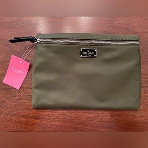 Kate Spade Large Drewe Cosmetic Bag Never Used!